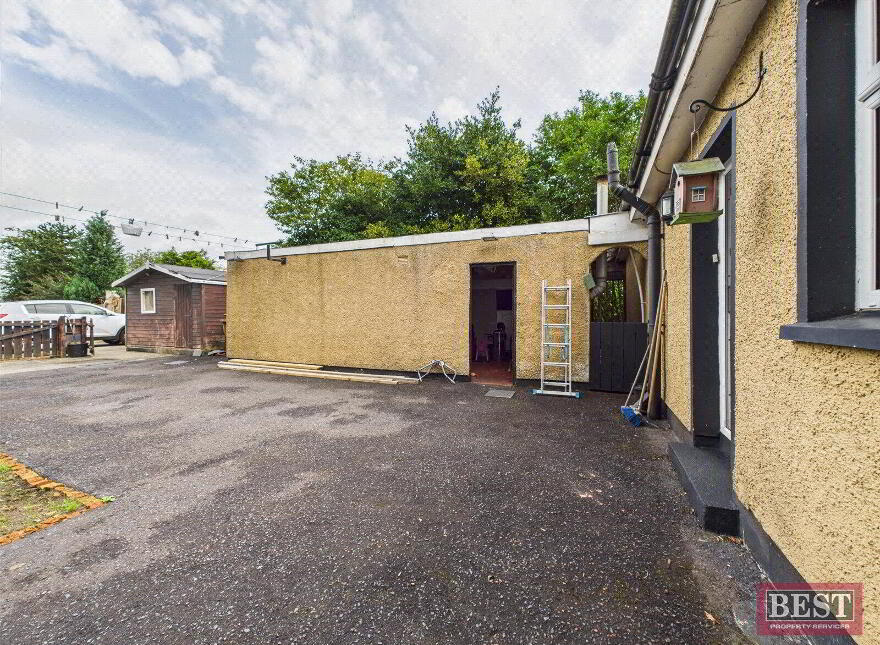 70 Derrymore Road, Bessbrook, Newry, BT35 7DN
