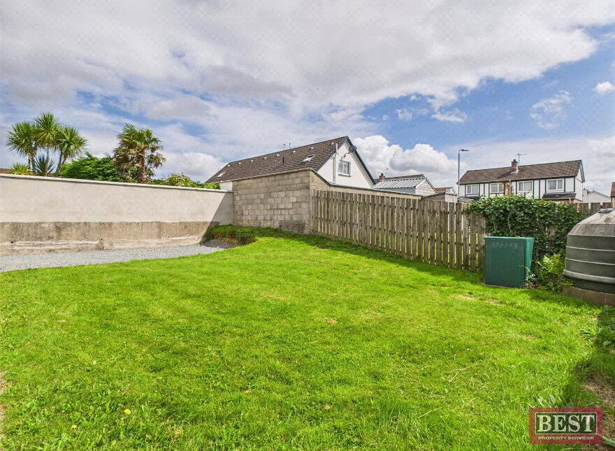 41 Ardfield Crescent, Warrenpoint, Newry, BT34 3TY