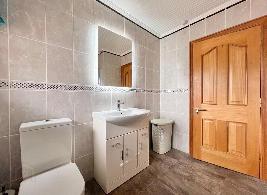 27 Carrydarragh Road, Moneymore, Magherafelt, BT45 7UF