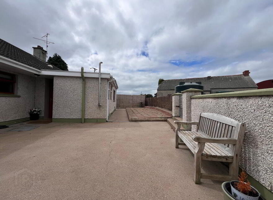 27 Carrydarragh Road, Moneymore, Magherafelt, BT45 7UF