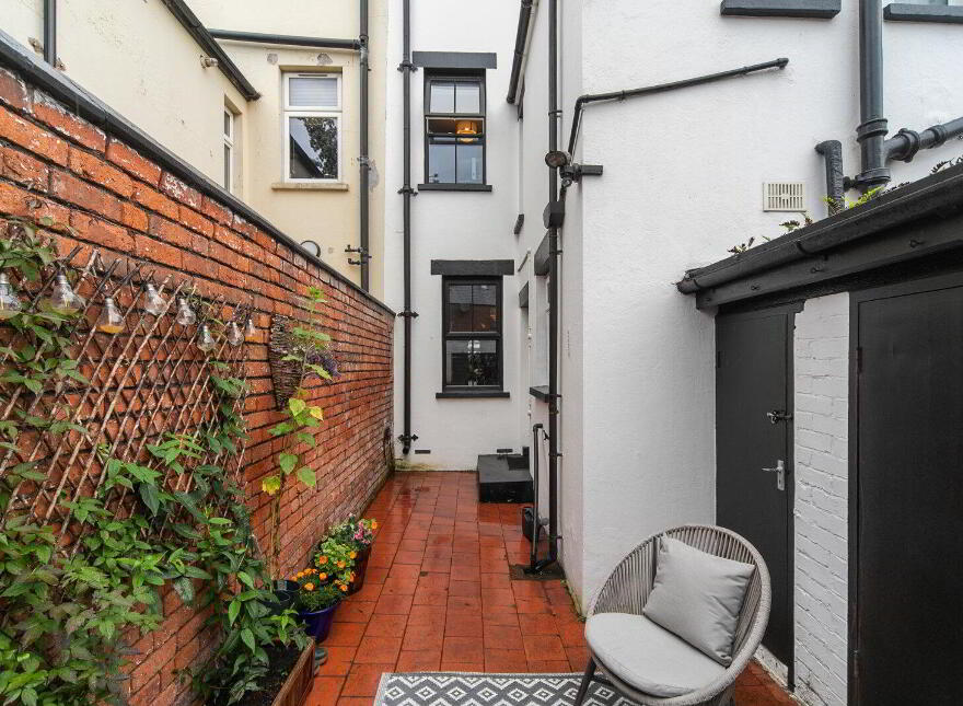 26 Sydenham Drive, Belfast, BT4 2AX