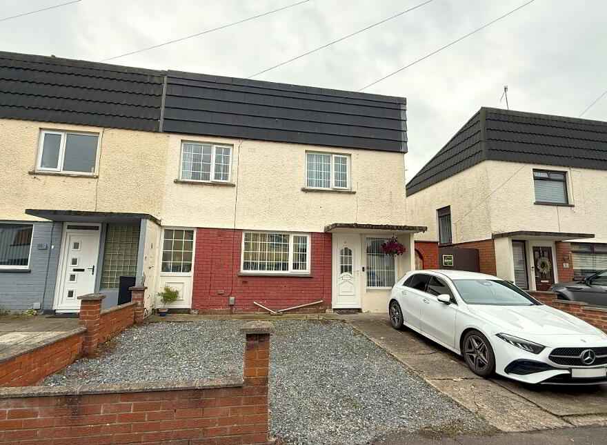 10 Craigmore Road, Lisburn, BT28 1DN photo