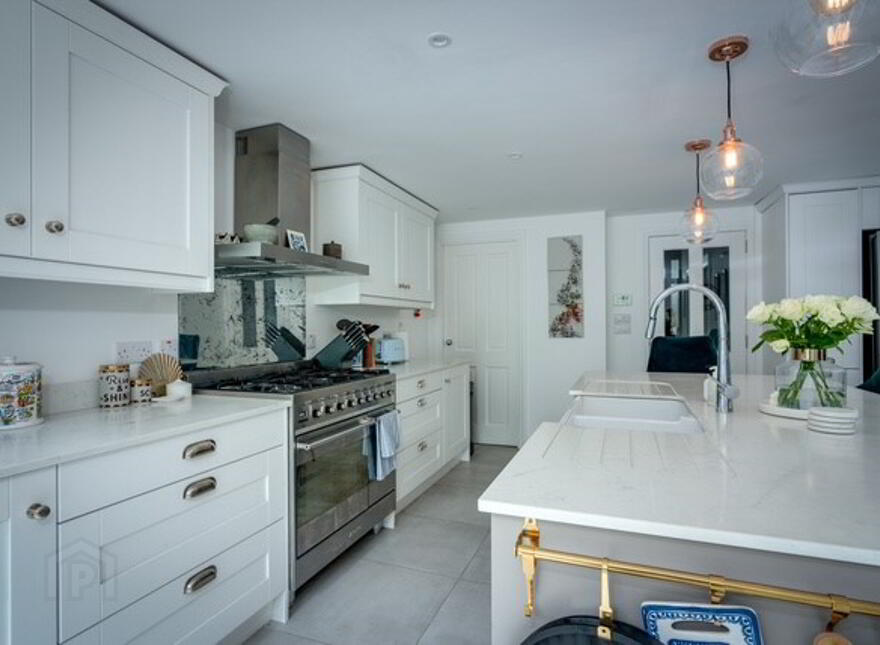 16 Balfour Avenue, Whitehead, BT38 9RD
