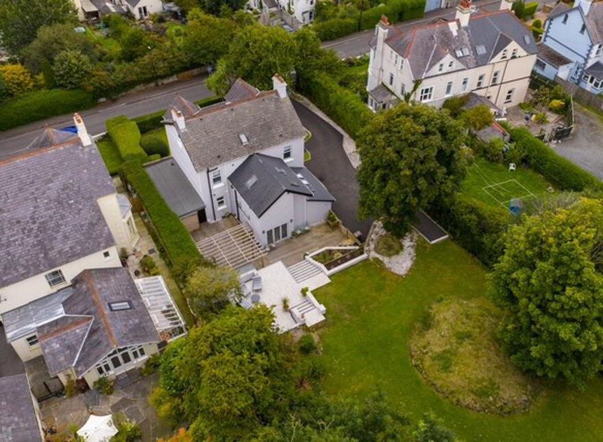 16 Balfour Avenue, Whitehead, BT38 9RD