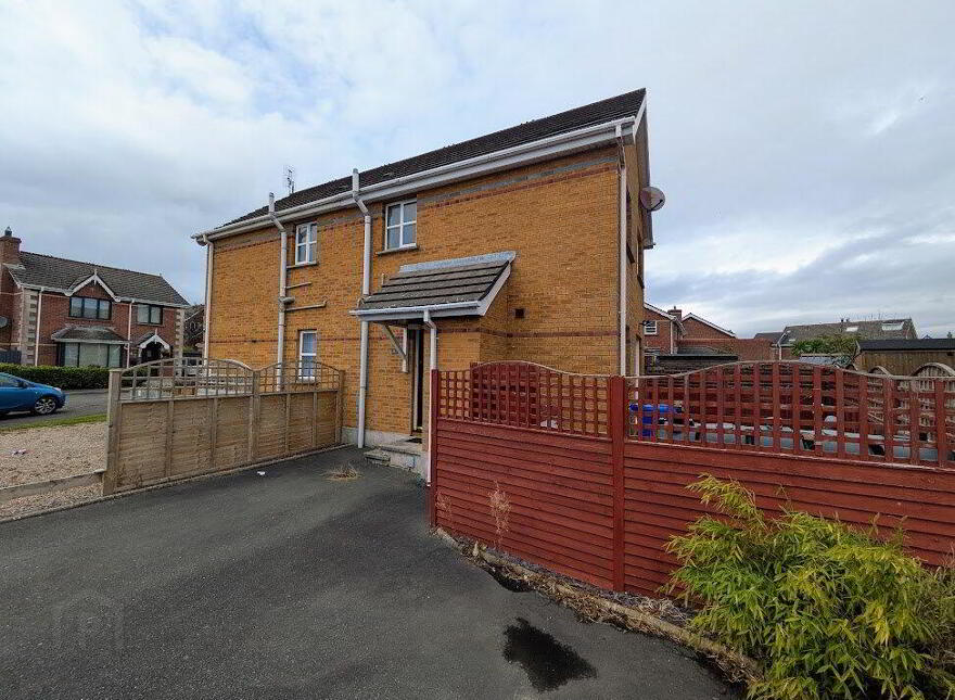 11 Whitethorn Drive, Newtownards, BT23 8WS