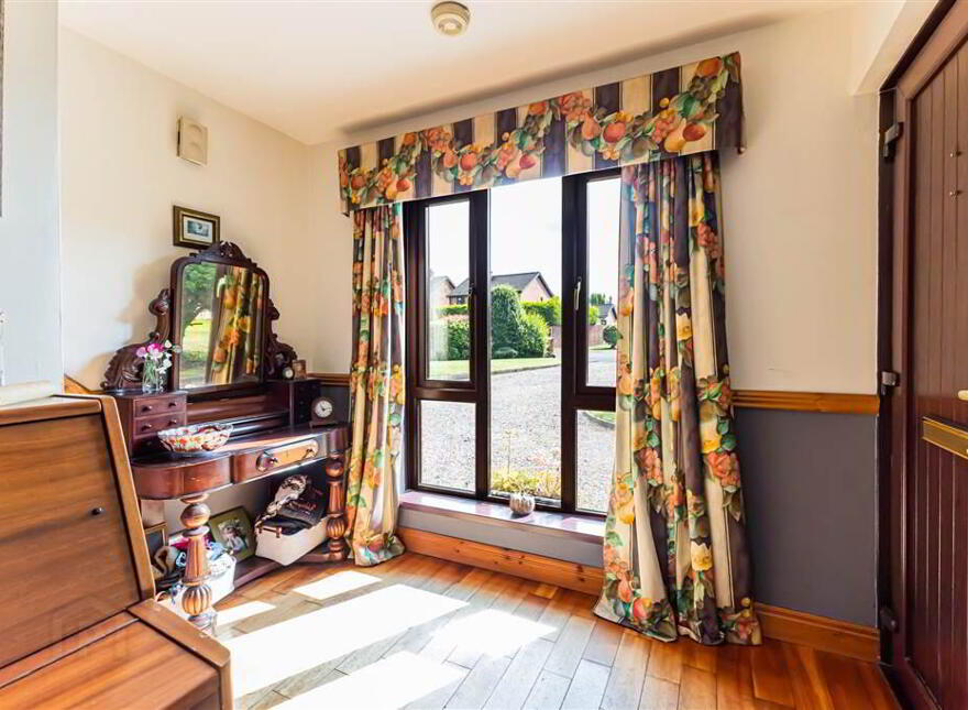 27 Holborn Hall, Lisburn, BT27 5AU
