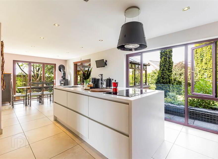 27 Holborn Hall, Lisburn, BT27 5AU