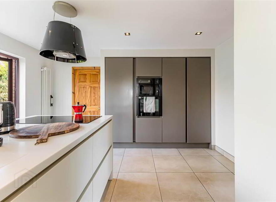 27 Holborn Hall, Lisburn, BT27 5AU