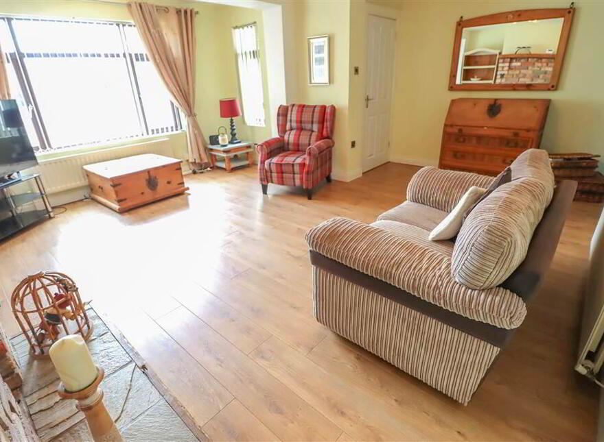 16 Drumadoon Park, Dundonald, Belfast, BT16 2PW