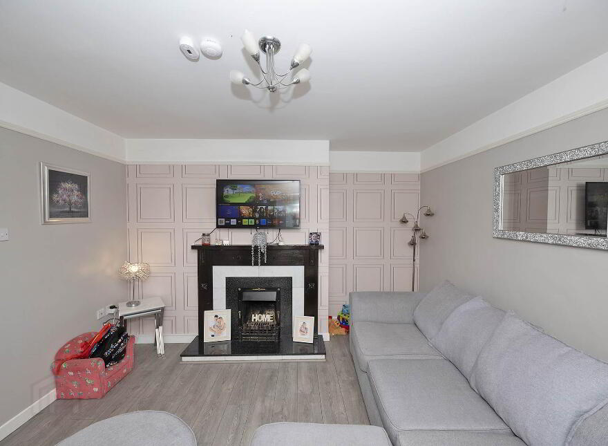 68 Lakeview Park, Craigavon, BT65 4AL