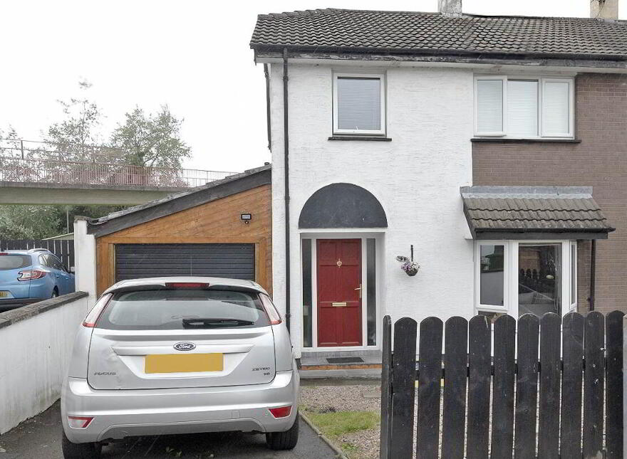 68 Lakeview Park, Craigavon, BT65 4AL