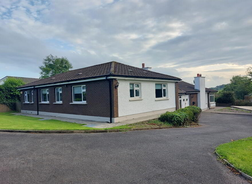 7 Dunnwood Park, Londonderry, BT47 2NN