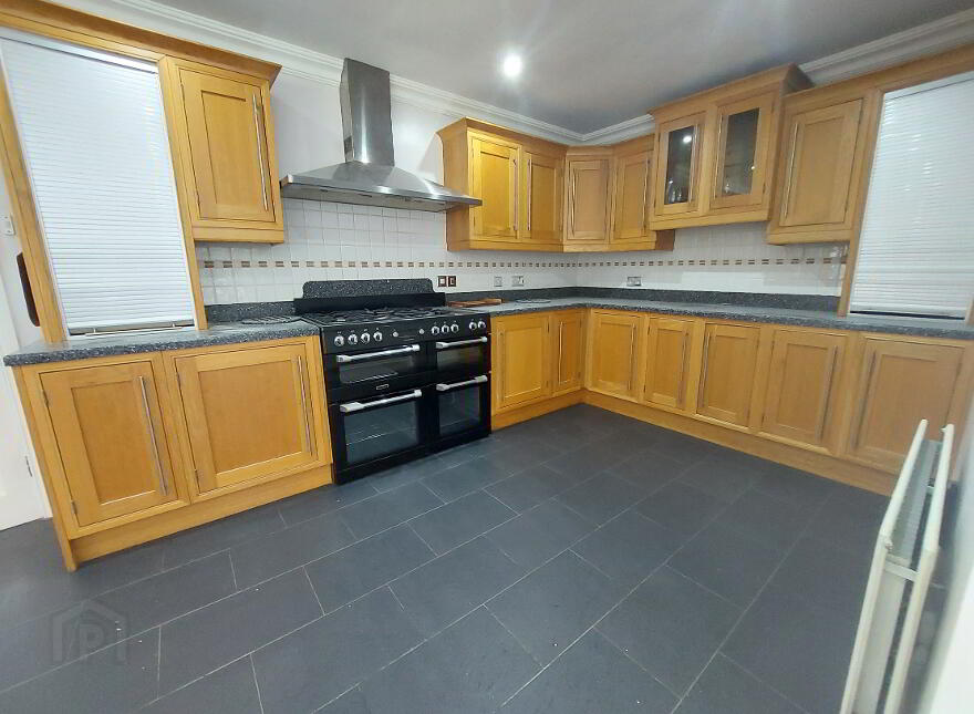7 Dunnwood Park, Londonderry, BT47 2NN