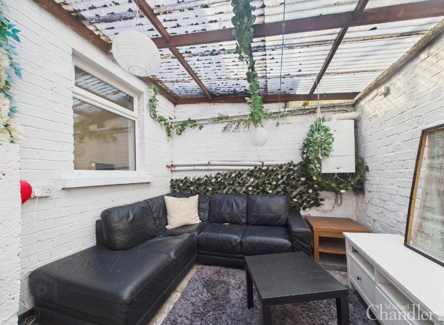 34 St. Judes Parade, Belfast, BT7 2GX