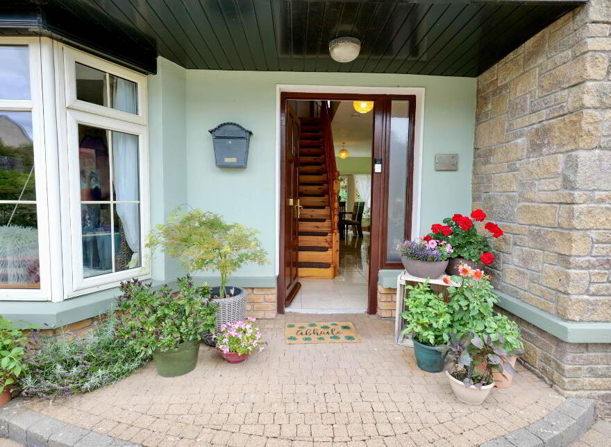 2 Beechwood Avenue, Oakfield, Charleville, P56Y791