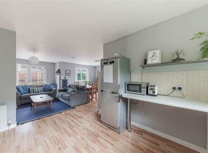 17 Glenburn Manor, Dunmurry, Belfast, BT17 9DX