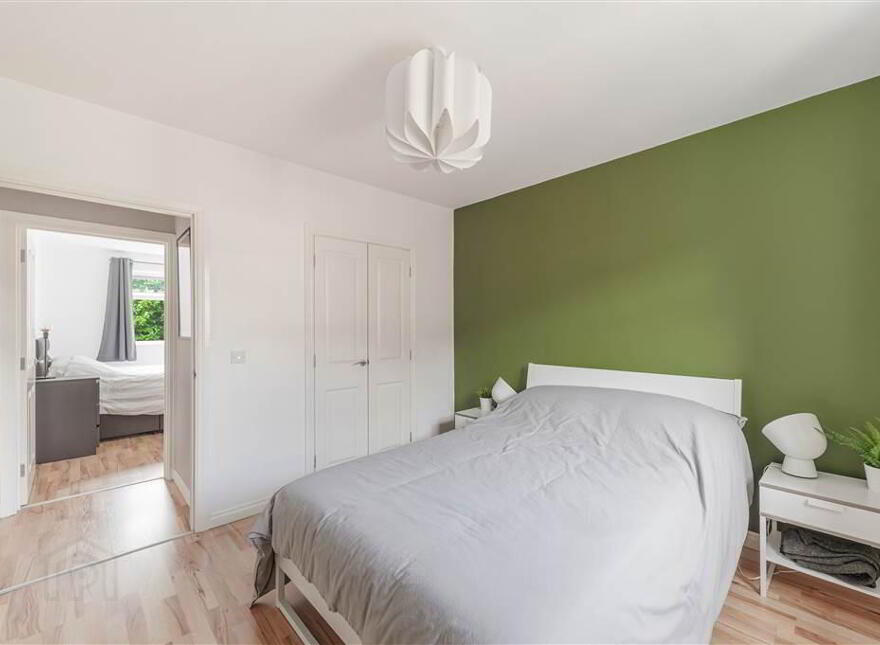 17 Glenburn Manor, Dunmurry, Belfast, BT17 9DX