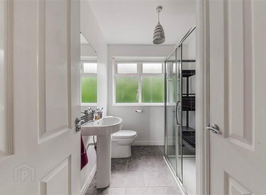 17 Glenburn Manor, Dunmurry, Belfast, BT17 9DX