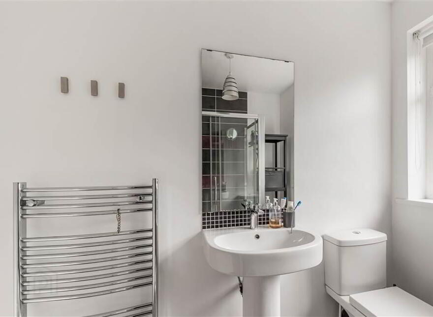 17 Glenburn Manor, Dunmurry, Belfast, BT17 9DX