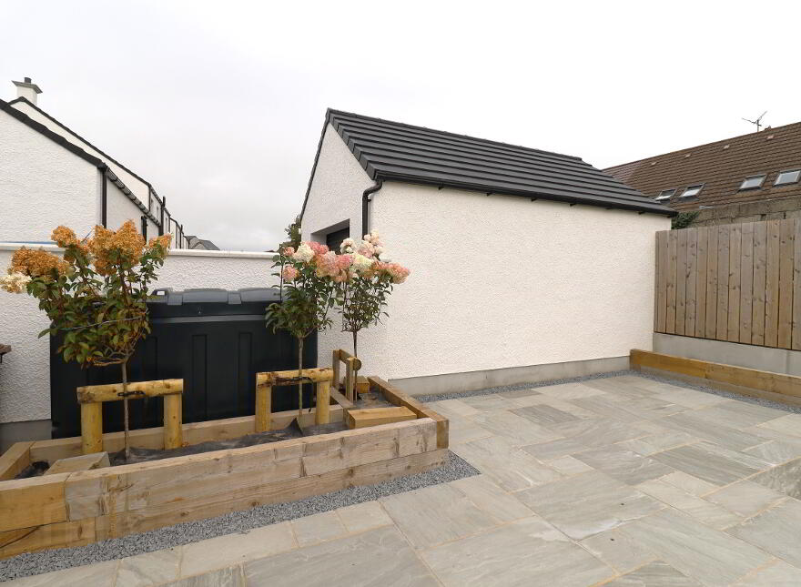 1 College Green, Newcastle Road, Kilkeel, BT34 4HE