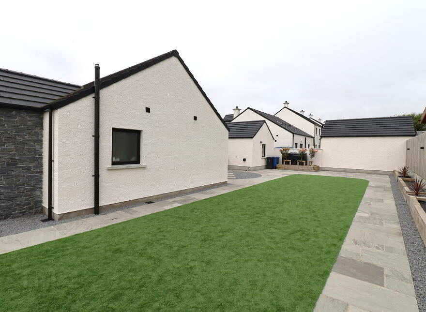 1 College Green, Newcastle Road, Kilkeel, BT34 4HE