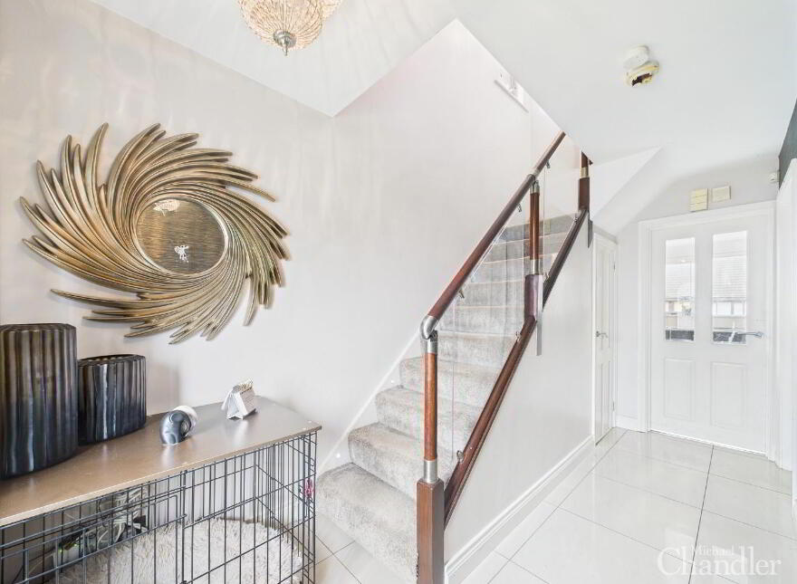 98 Laurelgrove Dale, Belfast, BT8 6ZF
