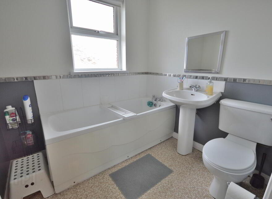 9 Upritchard Court, Bangor, BT19 7AR