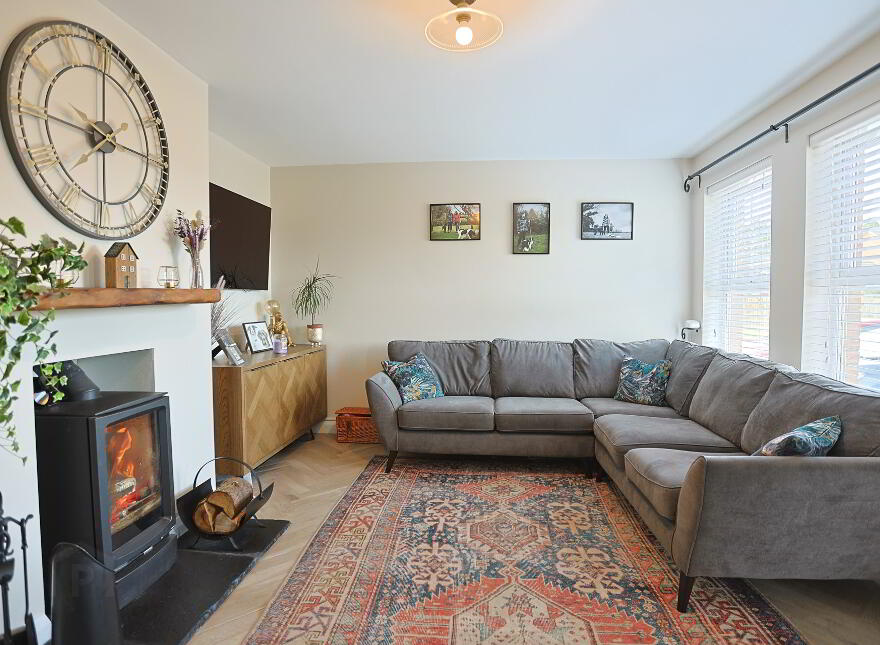 118 Monree Hill, Donaghcloney, Craigavon, BT66 7GZ
