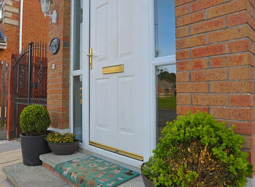 118 Monree Hill, Donaghcloney, Craigavon, BT66 7GZ