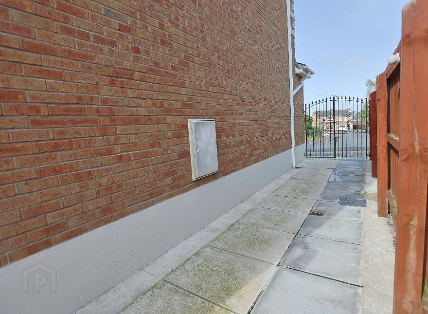 118 Monree Hill, Donaghcloney, Craigavon, BT66 7GZ