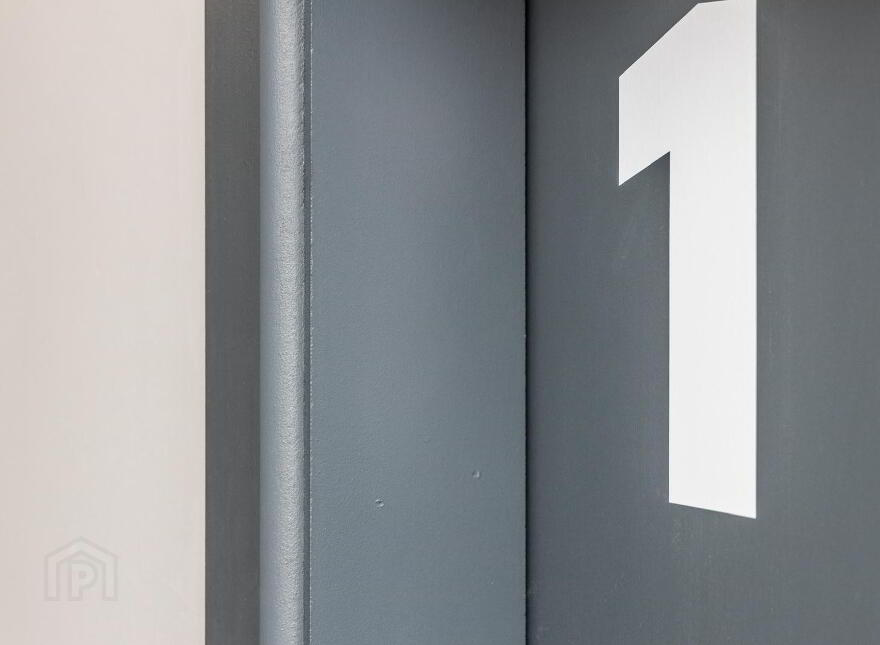 Room 1, 166 Woodstock Road, Belfast, BT6 8AF