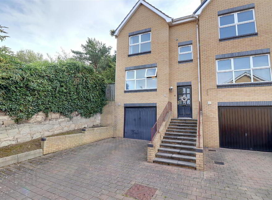 23 East Street Court, Newtownards, BT23 7EZ