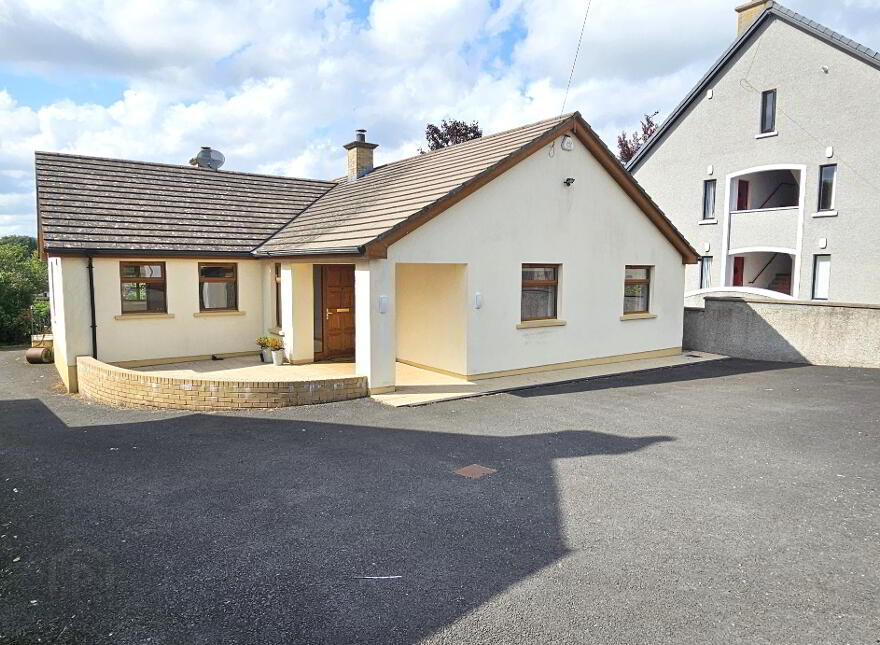 10 Old Larne Road, Ballynure, BT39 9QB