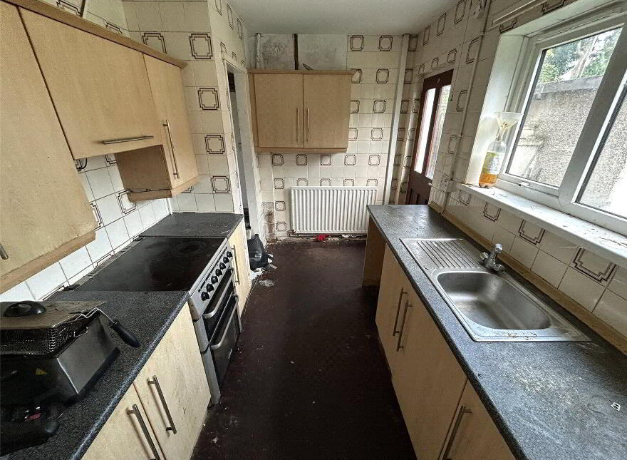44 Rowan Drive, Dunmurry, Belfast, BT17 9QA