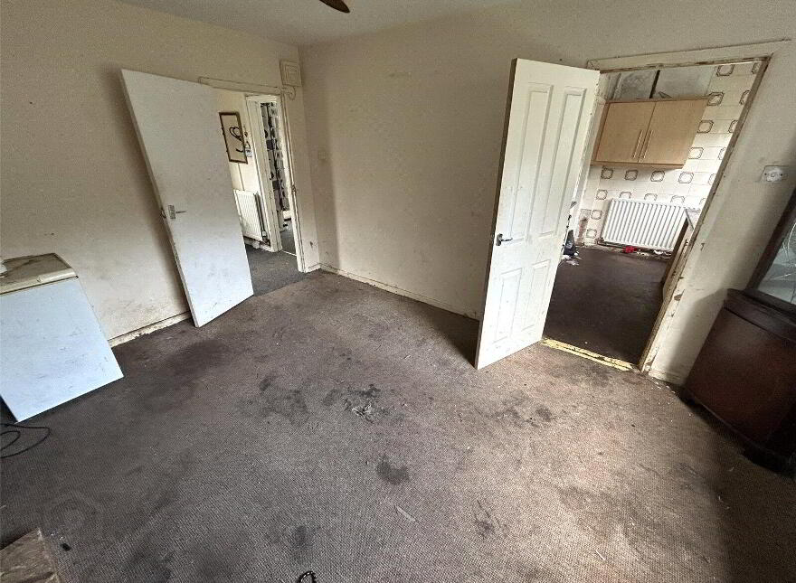 44 Rowan Drive, Dunmurry, Belfast, BT17 9QA