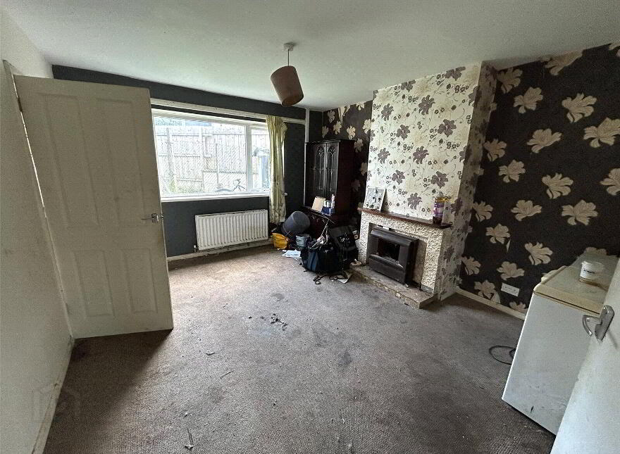 44 Rowan Drive, Dunmurry, Belfast, BT17 9QA