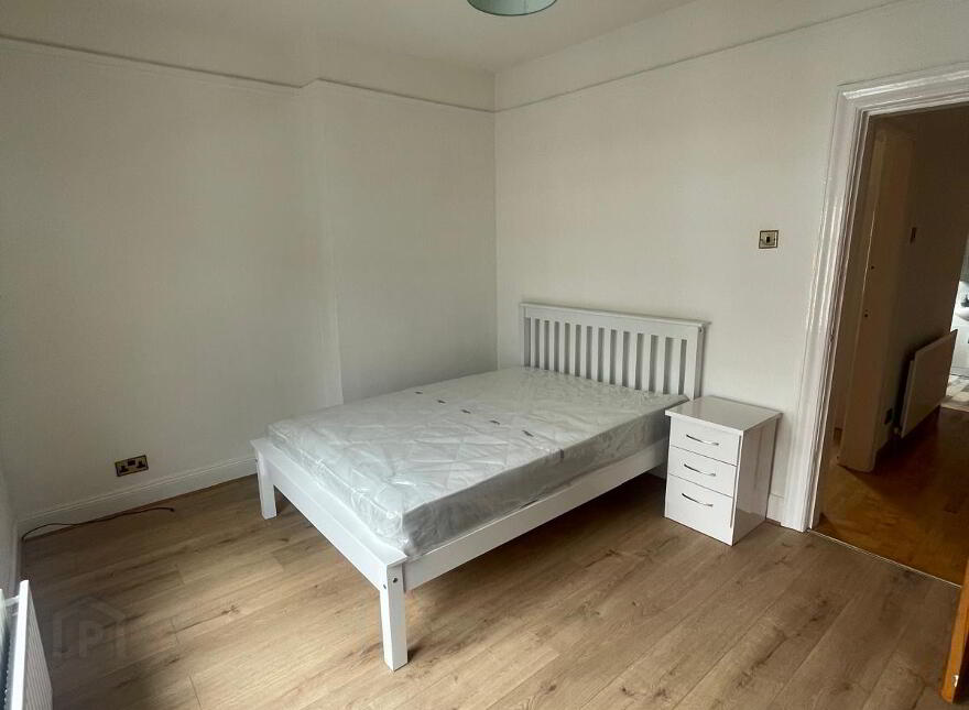16 Maryville Avenue, Belfast, BT9 7HE