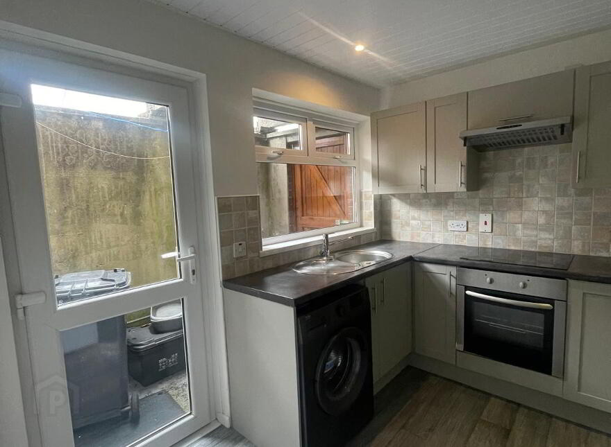 16 Maryville Avenue, Belfast, BT9 7HE