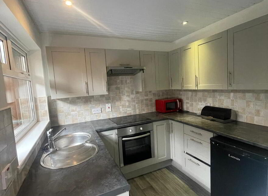 16 Maryville Avenue, Belfast, BT9 7HE