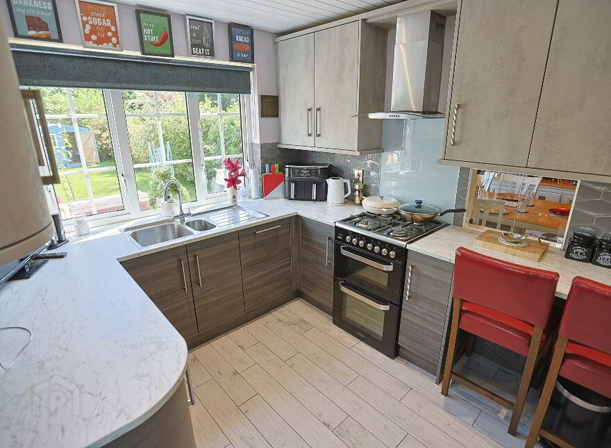 18 Pinley Crescent, Banbridge, BT32 3UY
