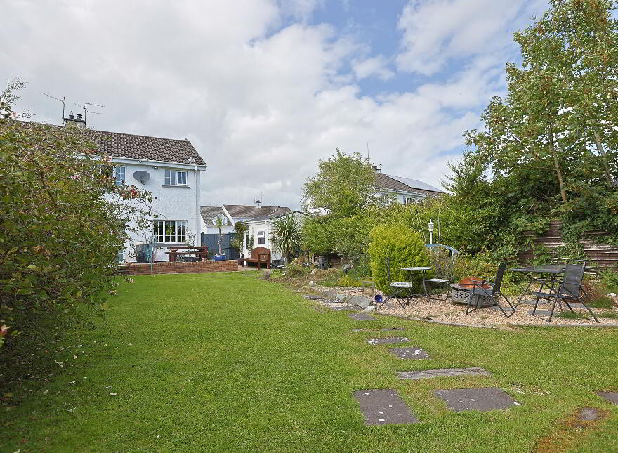 18 Pinley Crescent, Banbridge, BT32 3UY