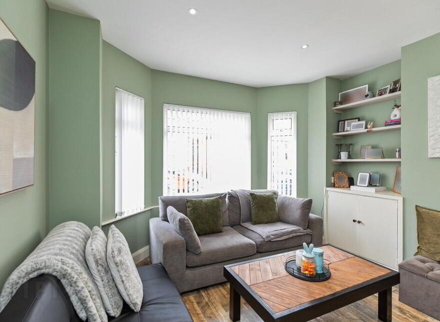 5 Dunraven Avenue, Belfast, BT5 5JR