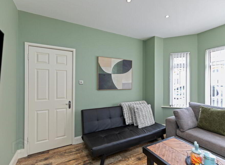 5 Dunraven Avenue, Belfast, BT5 5JR