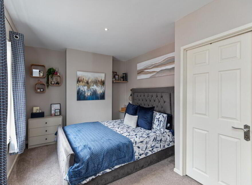 5 Dunraven Avenue, Belfast, BT5 5JR