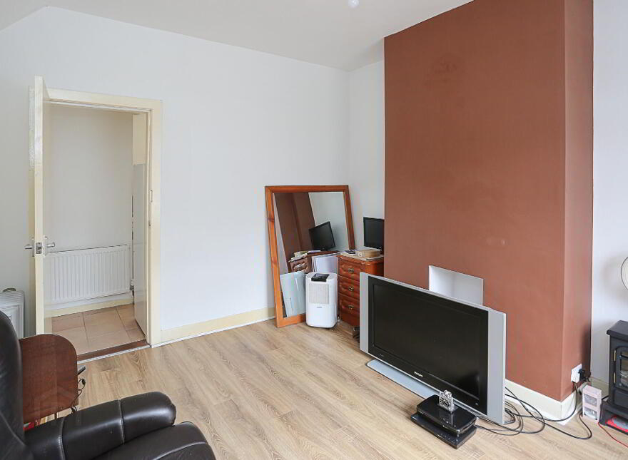 23 Dunraven Crescent, Belfast, BT5 5LE
