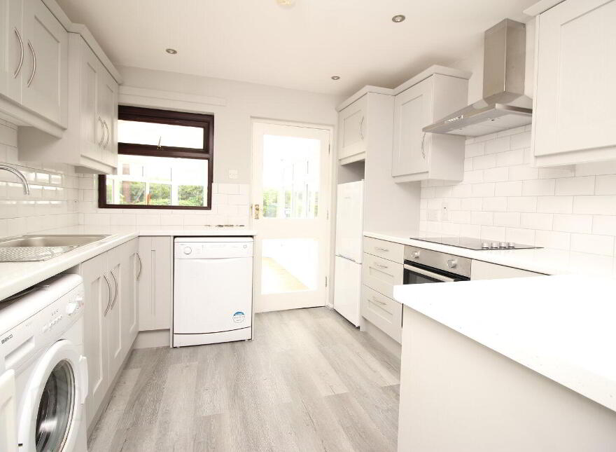 50 Kernaghan Park, Hillsborough, BT26 6DF