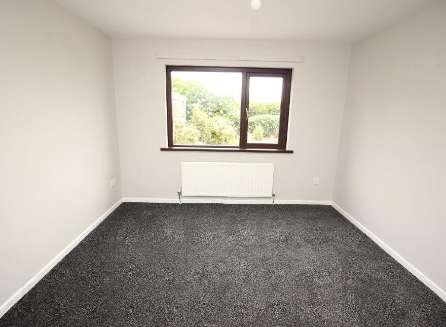 50 Kernaghan Park, Hillsborough, BT26 6DF