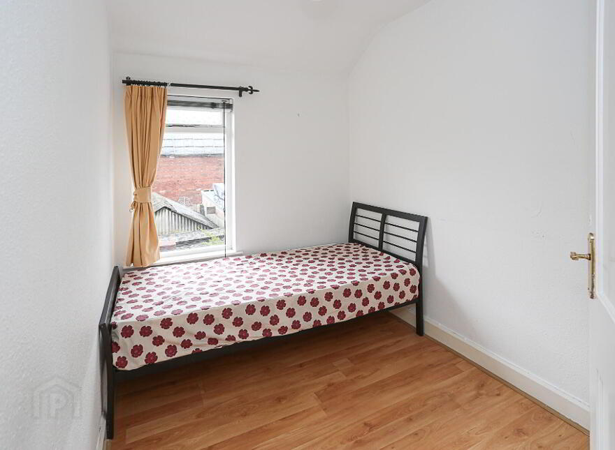 158 Tates Avenue, Belfast, Belfast, BT12 6ND