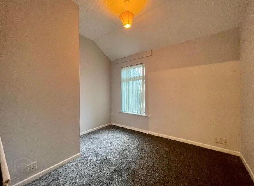 93 Scrabo Road, Newtownards, BT23 4NL