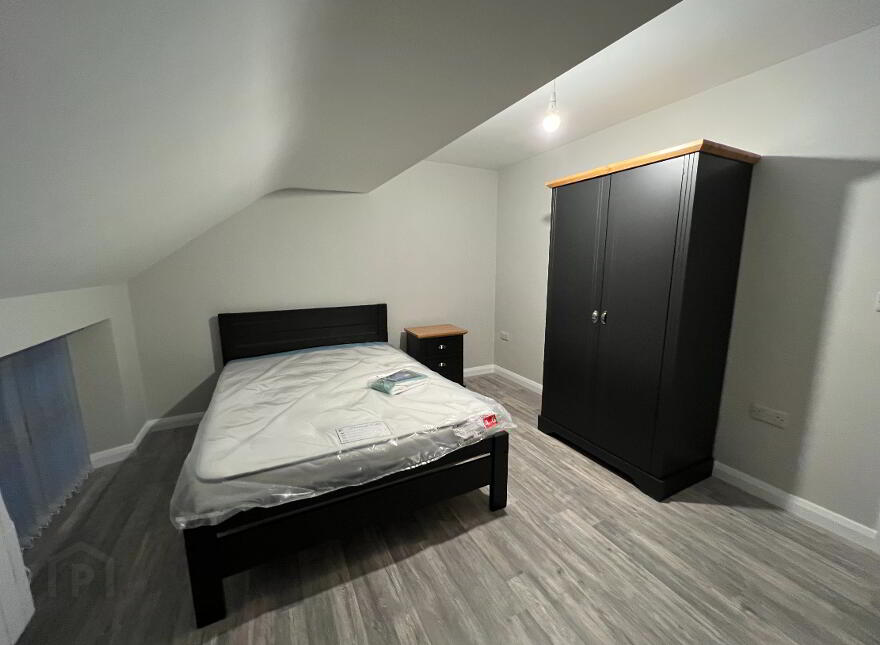 Unit A, 37 Irish Street, Dungannon, BT70 1DB